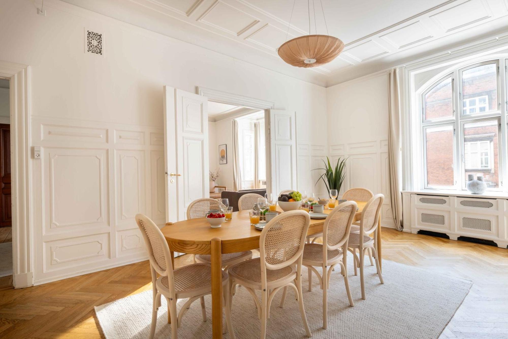 Lovely 3Br Manor Apartment 5 Min From Tivoli Gardens 哥本哈根 外观 照片